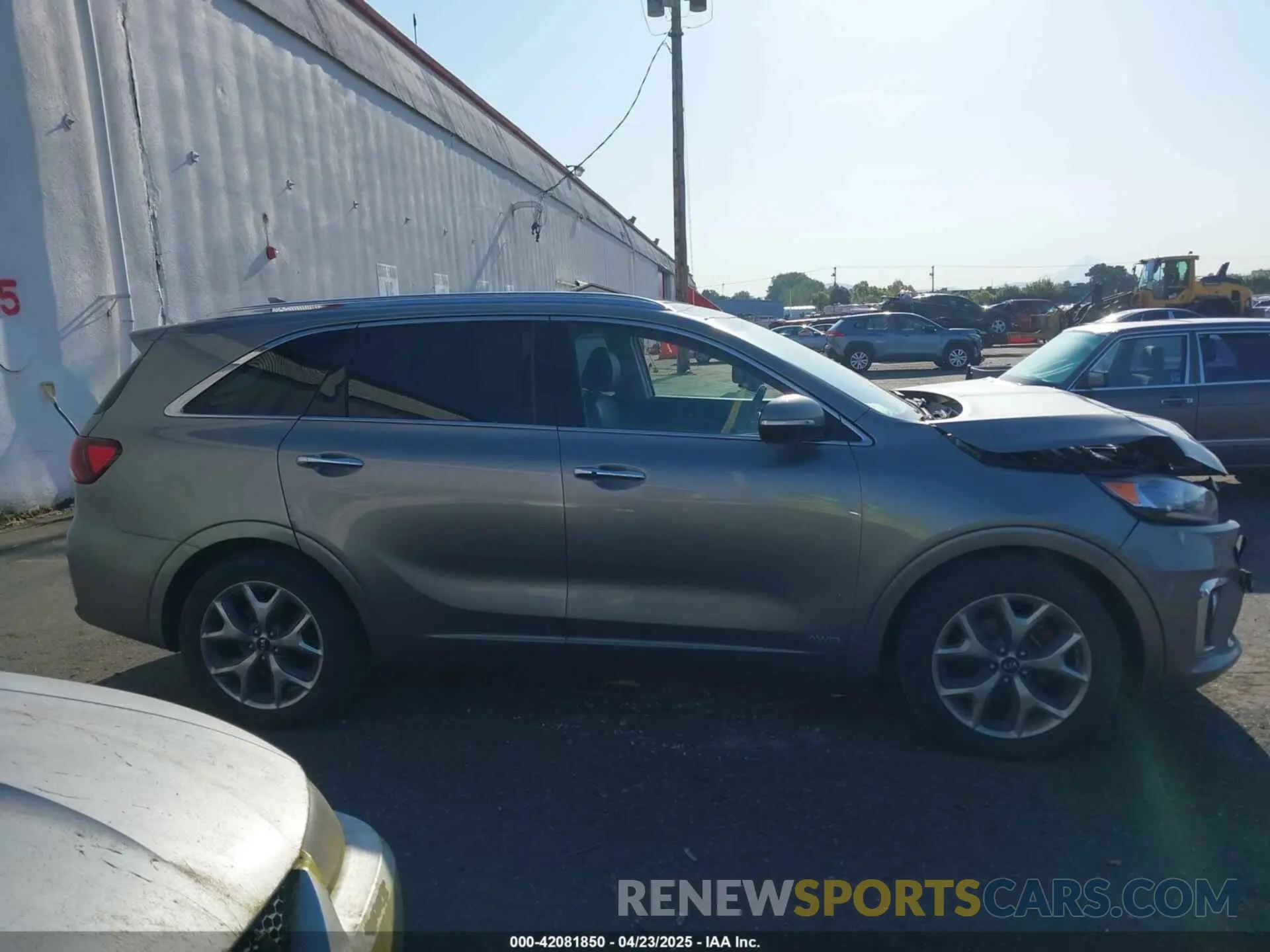 13 Photograph of a damaged car 5XYPKDA57KG534944 KIA SORENTO 2019