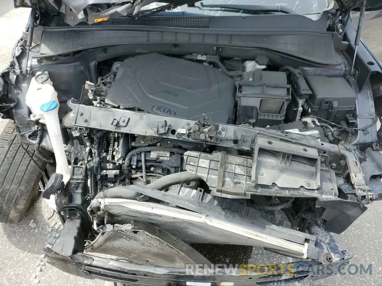 13 Photograph of a damaged car 5XYPKDA57KG537438 KIA SORENTO 2019