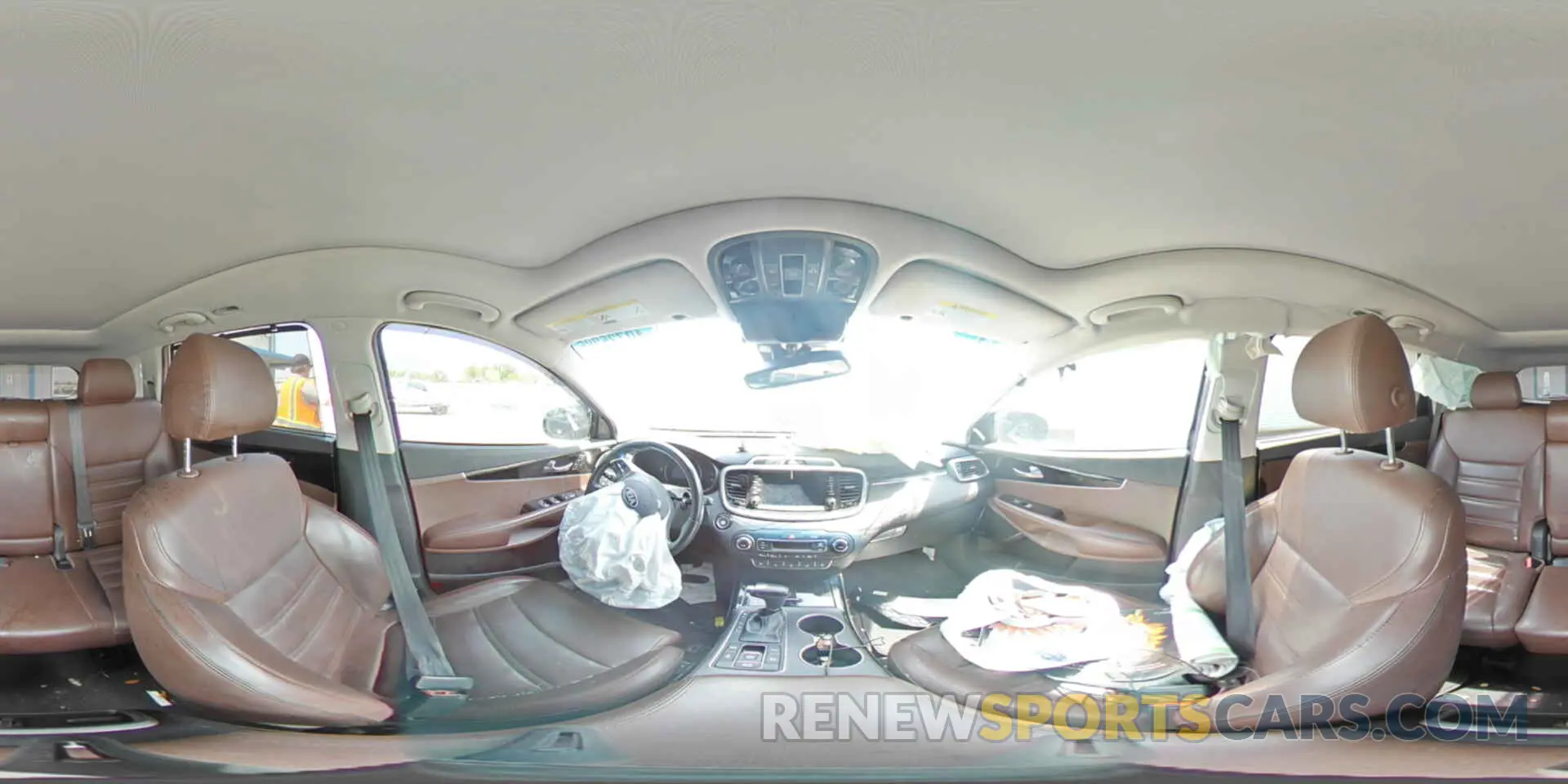 14 Photograph of a damaged car 5XYPKDA57KG537438 KIA SORENTO 2019