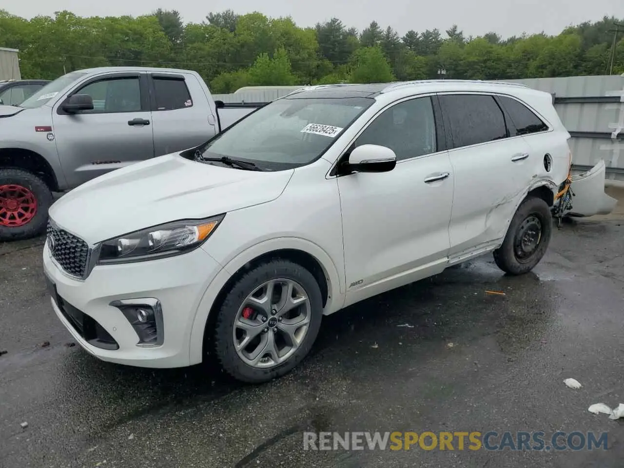 1 Photograph of a damaged car 5XYPKDA5XKG494410 KIA SORENTO 2019