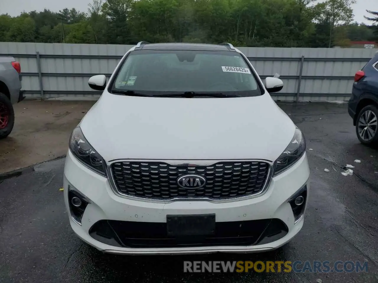 5 Photograph of a damaged car 5XYPKDA5XKG494410 KIA SORENTO 2019