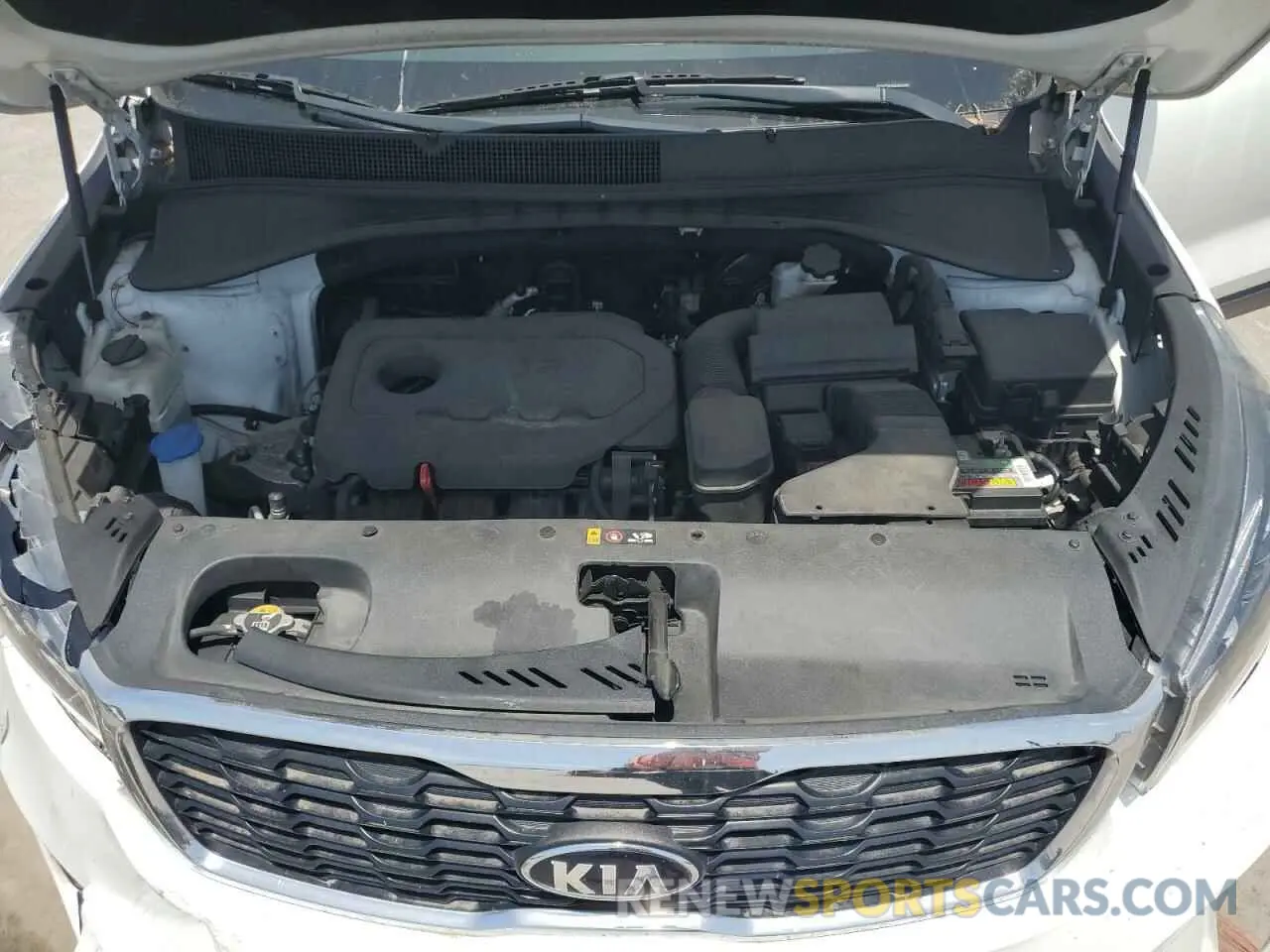 12 Photograph of a damaged car 5XYPG4A30LG642498 KIA SORENTO 2020