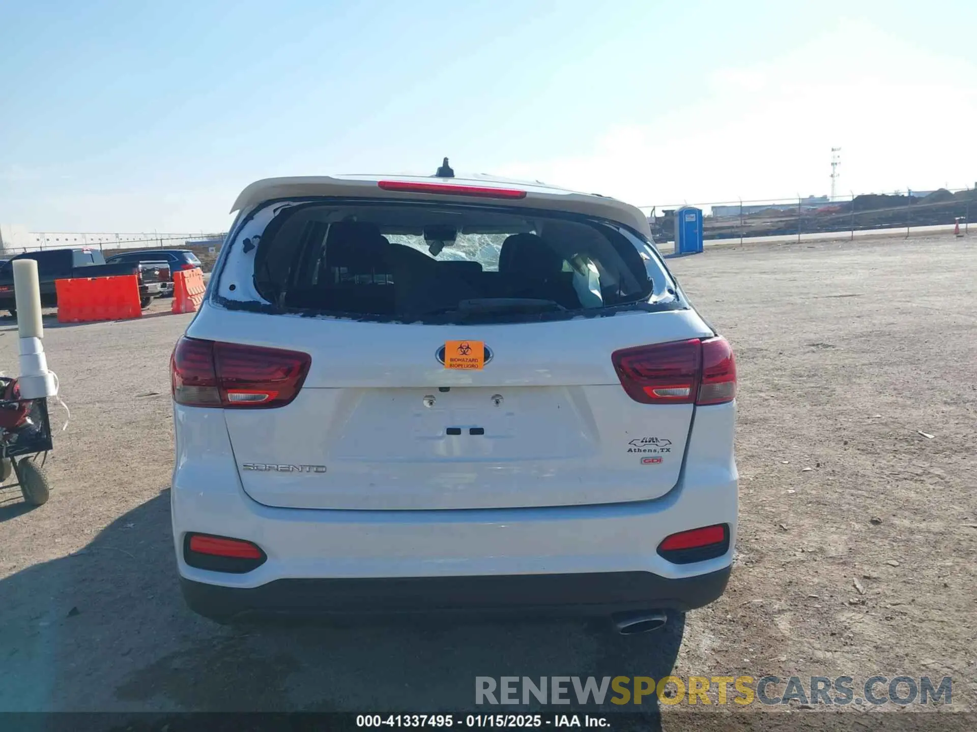 16 Photograph of a damaged car 5XYPG4A30LG711402 KIA SORENTO 2020