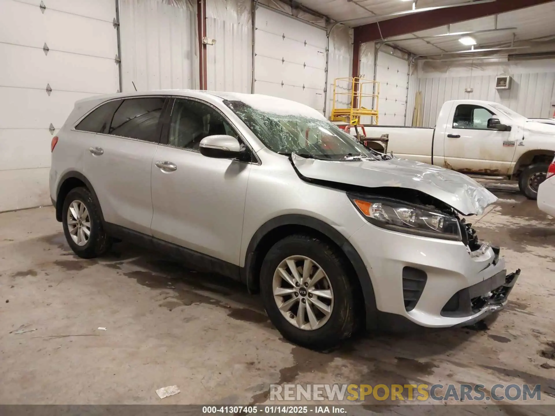 1 Photograph of a damaged car 5XYPG4A31LG623295 KIA SORENTO 2020