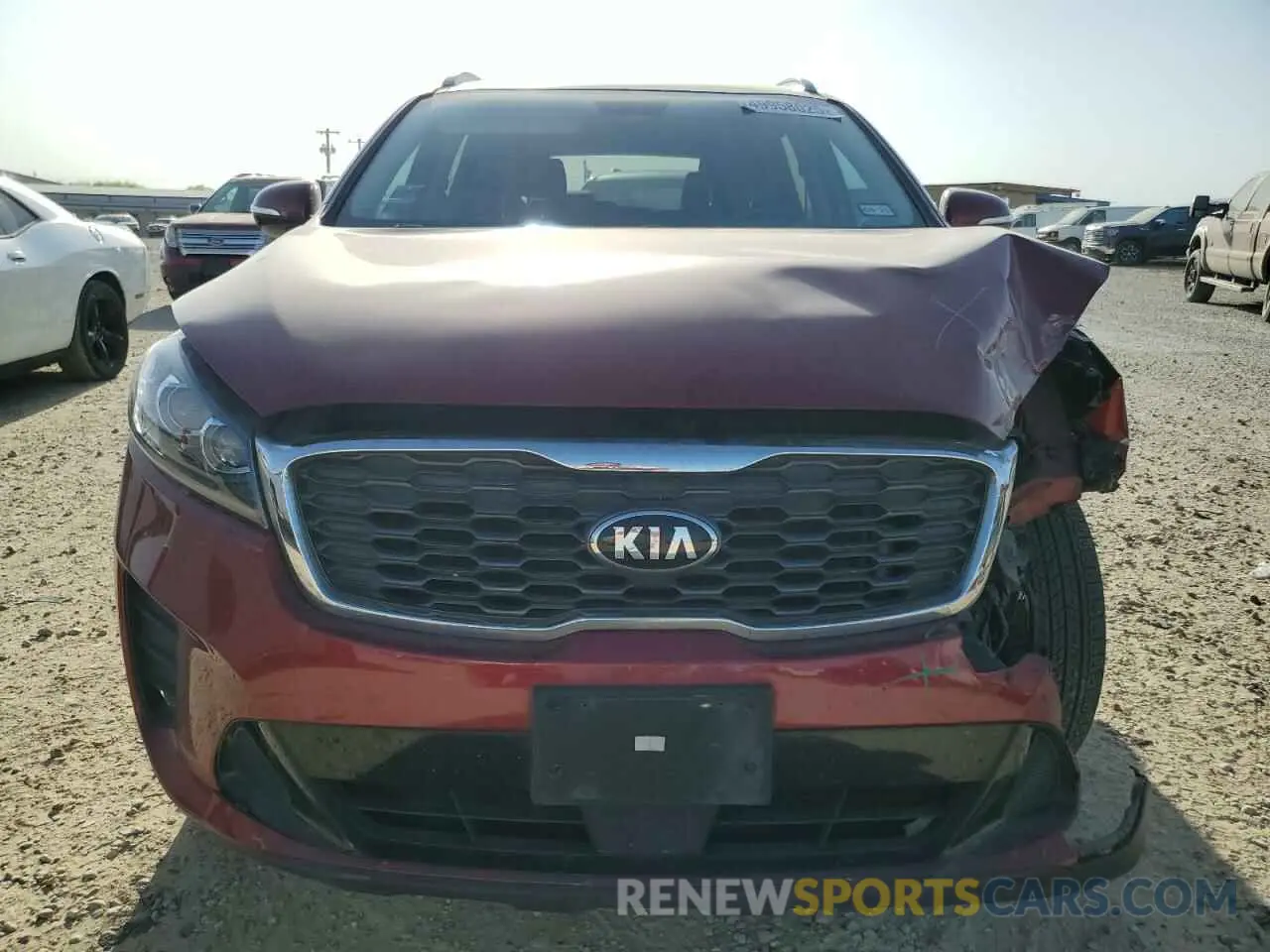 5 Photograph of a damaged car 5XYPG4A31LG675106 KIA SORENTO 2020