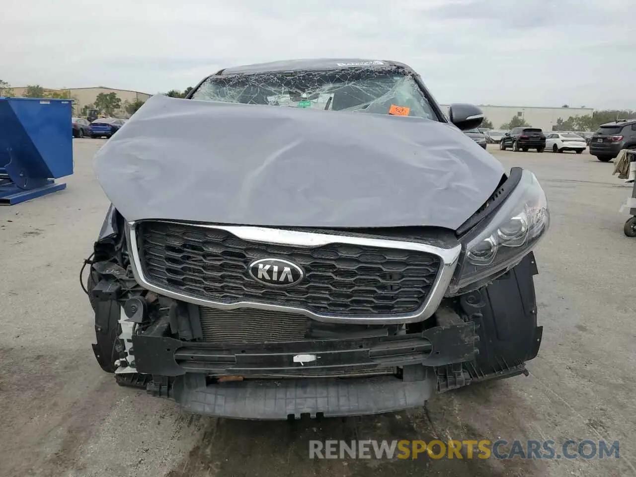 5 Photograph of a damaged car 5XYPG4A31LG676529 KIA SORENTO 2020