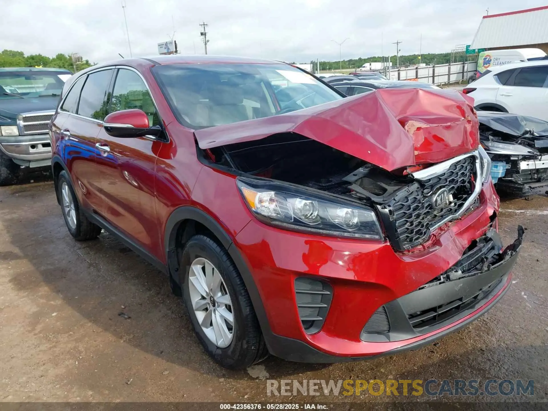 1 Photograph of a damaged car 5XYPG4A31LG684100 KIA SORENTO 2020