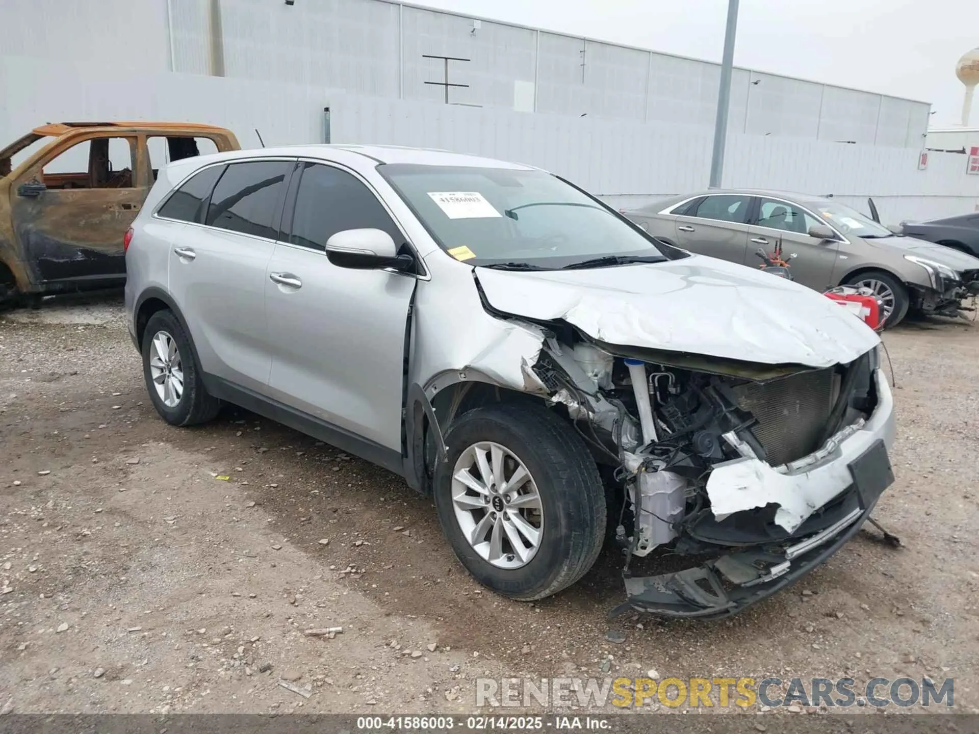 1 Photograph of a damaged car 5XYPG4A31LG698420 KIA SORENTO 2020