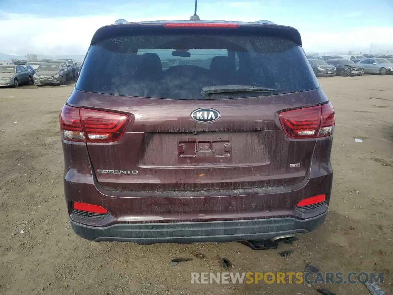 6 Photograph of a damaged car 5XYPG4A32LG650912 KIA SORENTO 2020
