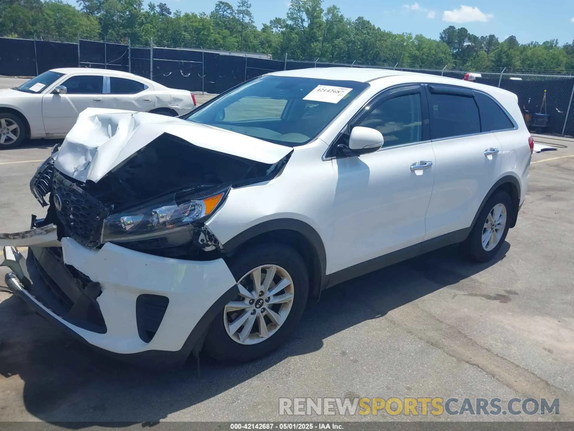 2 Photograph of a damaged car 5XYPG4A32LG670979 KIA SORENTO 2020