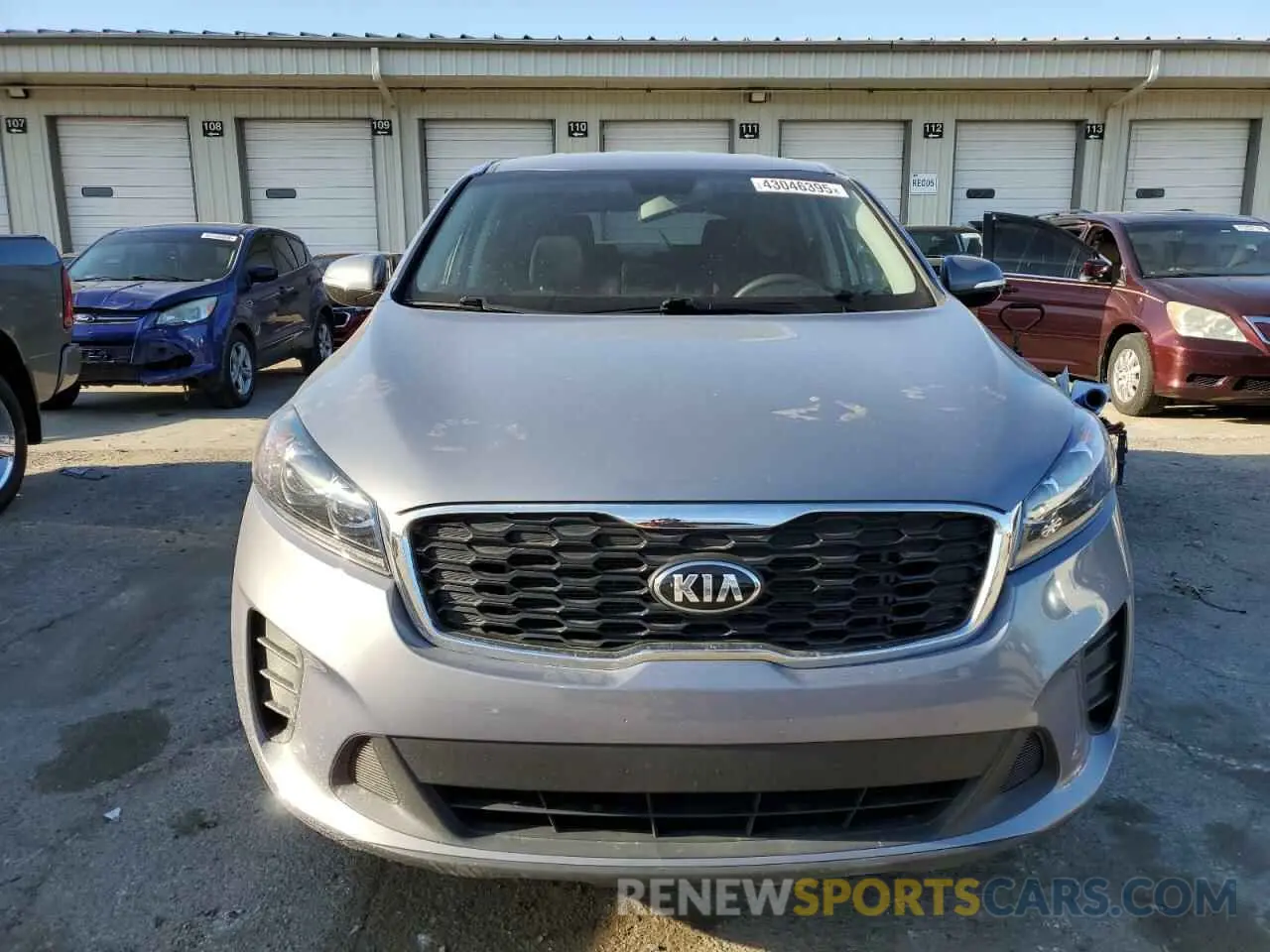 5 Photograph of a damaged car 5XYPG4A32LG671064 KIA SORENTO 2020