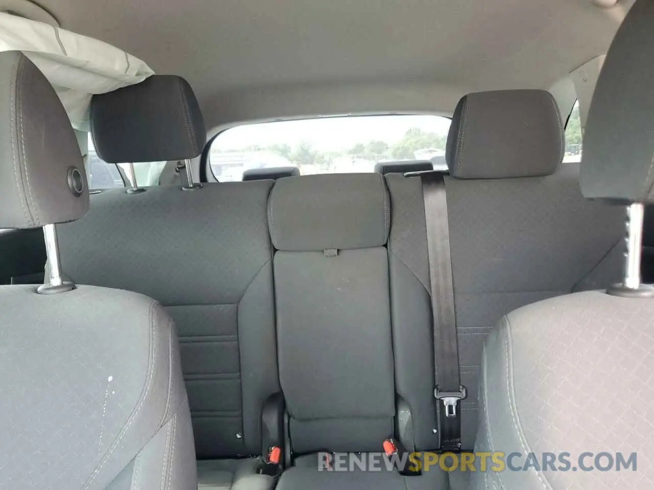 10 Photograph of a damaged car 5XYPG4A33LG628479 KIA SORENTO 2020