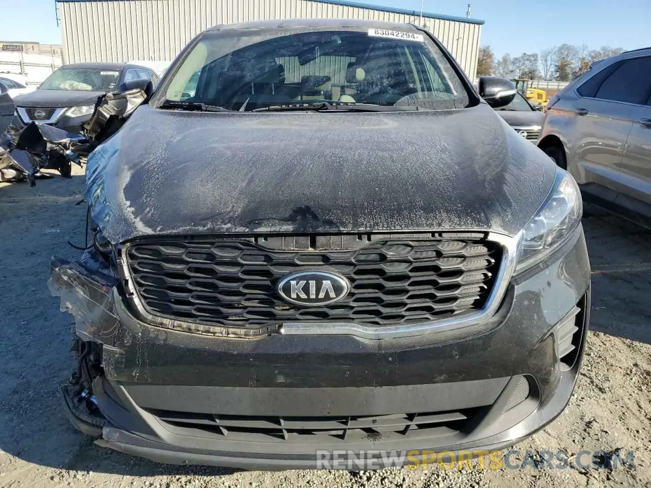 5 Photograph of a damaged car 5XYPG4A33LG644357 KIA SORENTO 2020