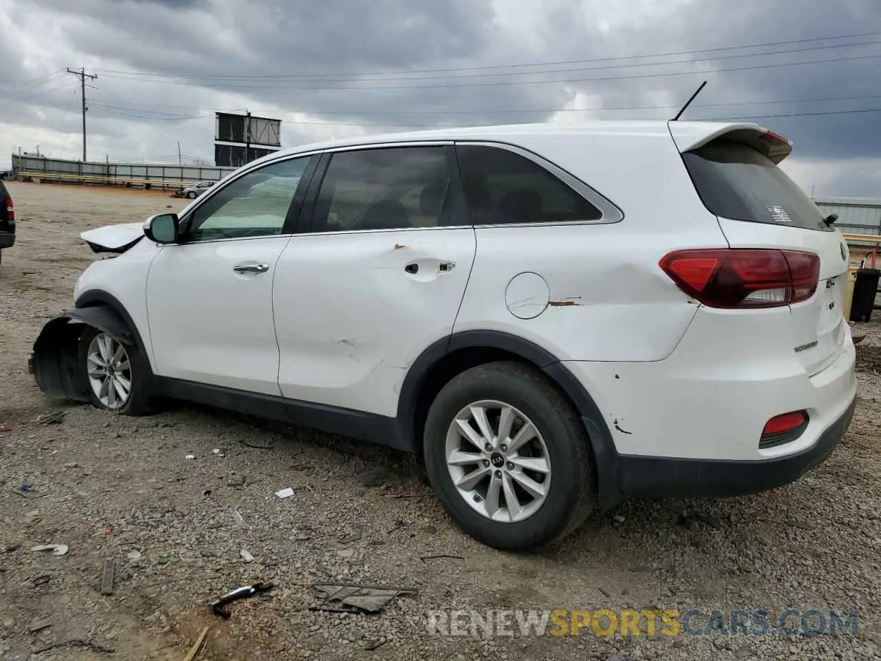 2 Photograph of a damaged car 5XYPG4A33LG656847 KIA SORENTO 2020