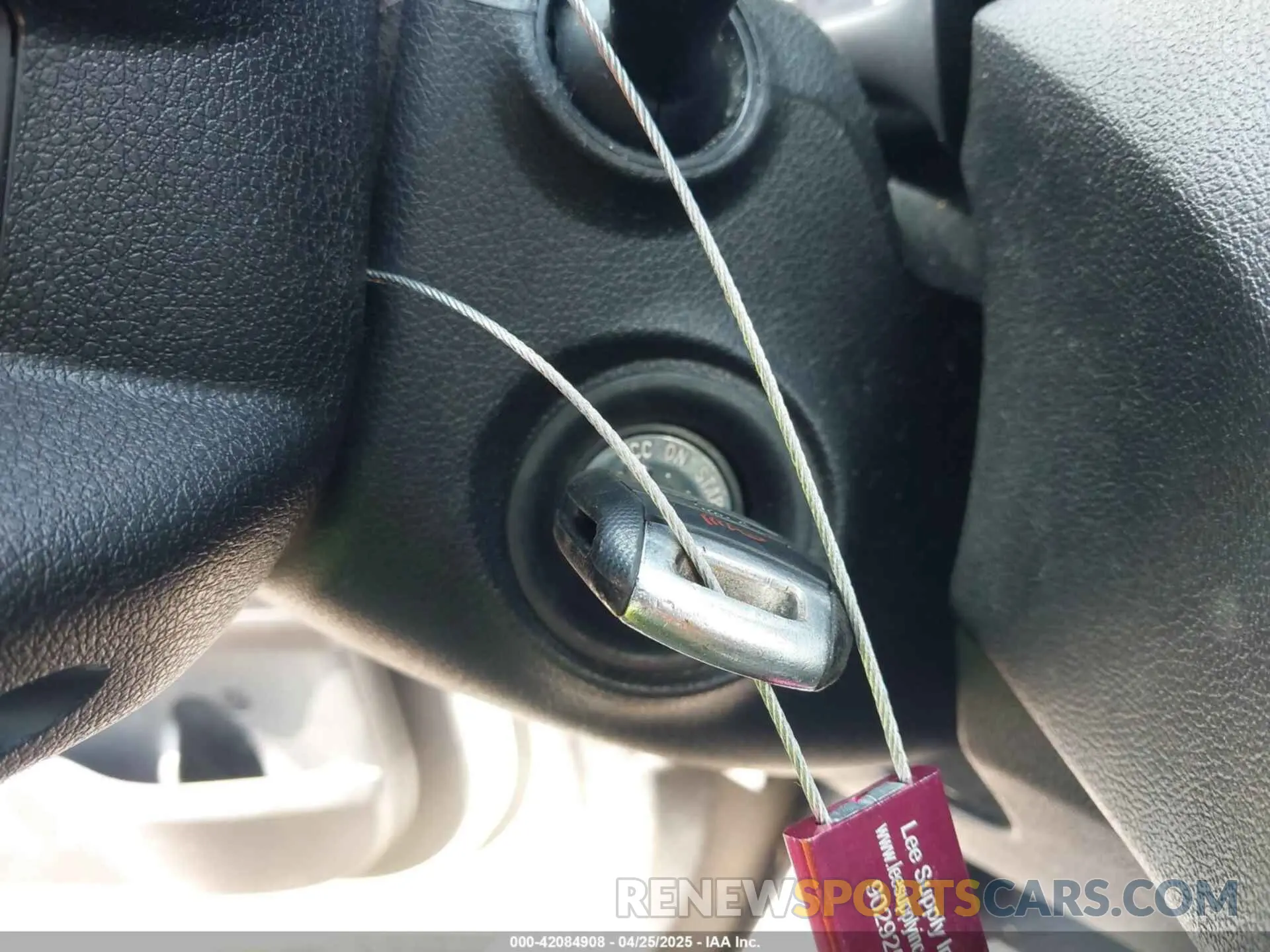 11 Photograph of a damaged car 5XYPG4A33LG661840 KIA SORENTO 2020