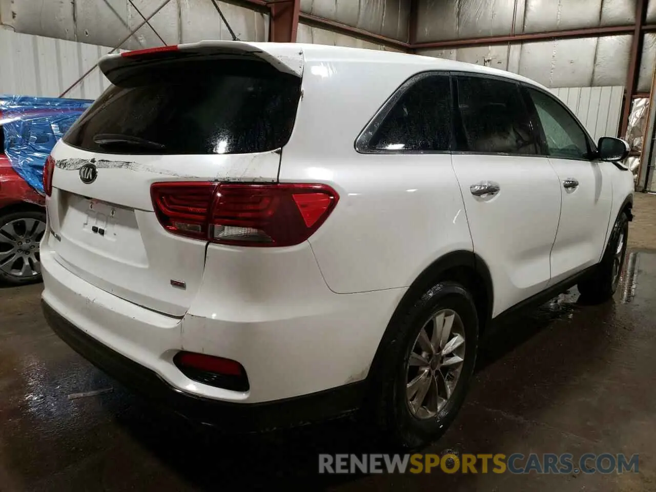 3 Photograph of a damaged car 5XYPG4A33LG683692 KIA SORENTO 2020