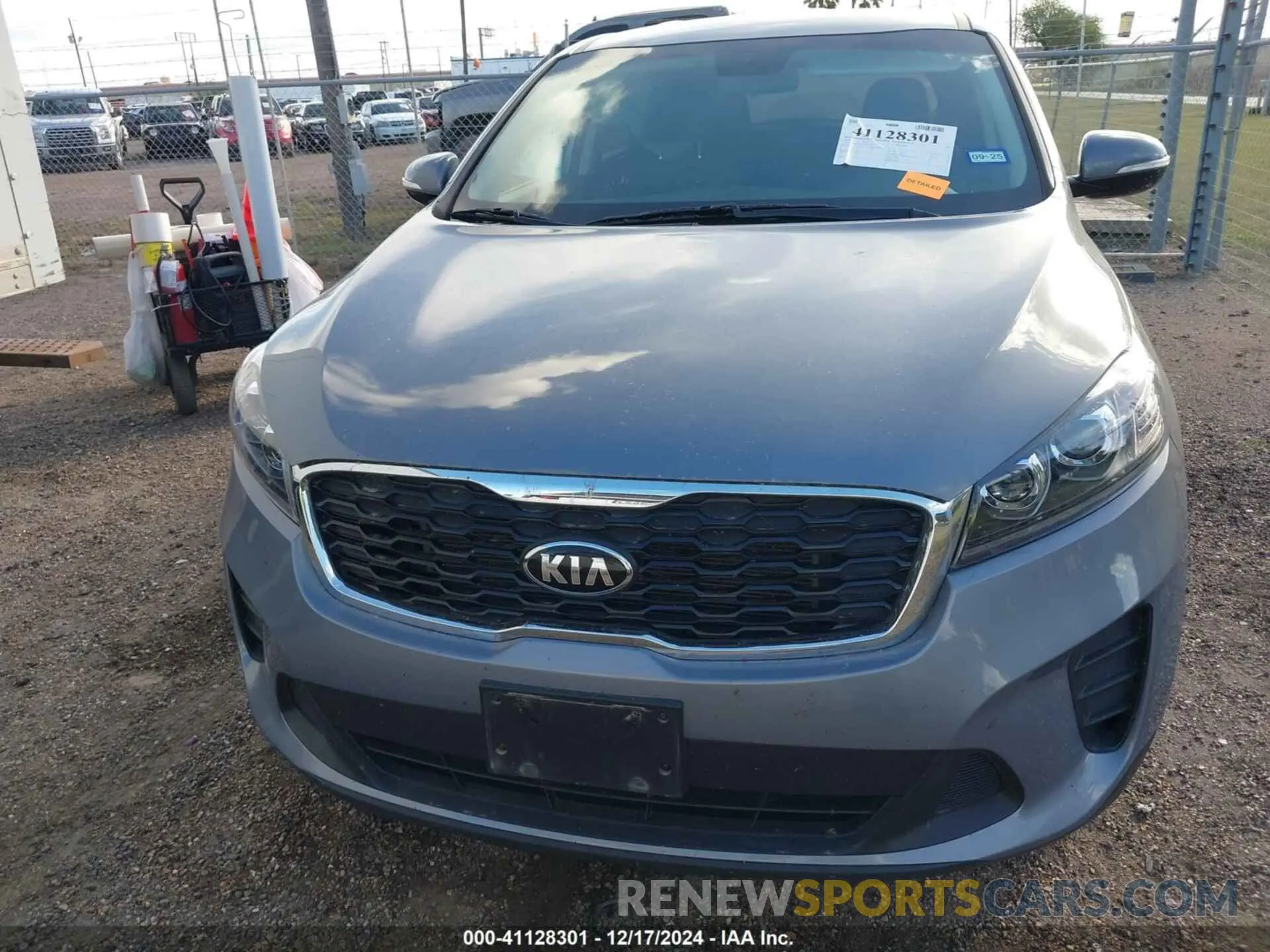 12 Photograph of a damaged car 5XYPG4A33LG711796 KIA SORENTO 2020