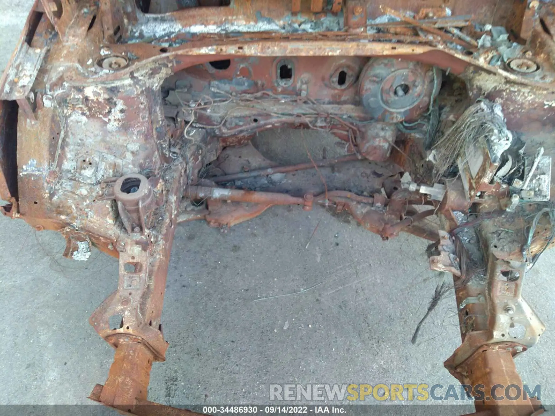 10 Photograph of a damaged car 5XYPG4A34LG670711 KIA SORENTO 2020
