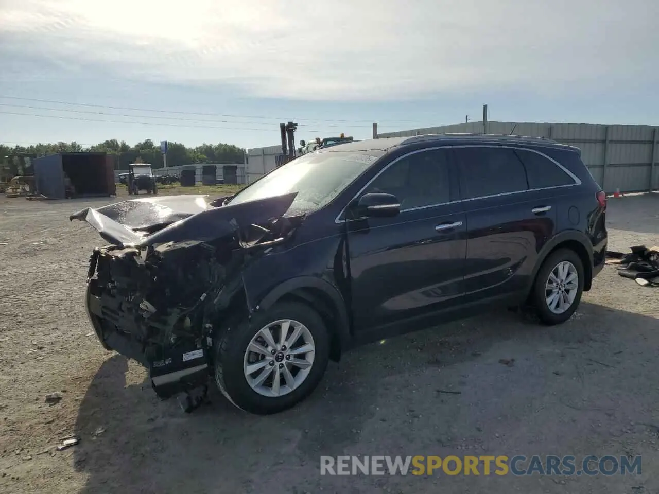1 Photograph of a damaged car 5XYPG4A35LG637703 KIA SORENTO 2020