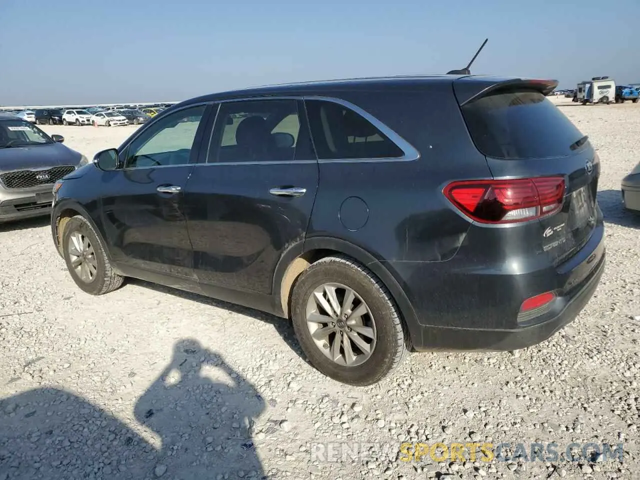 2 Photograph of a damaged car 5XYPG4A35LG671902 KIA SORENTO 2020