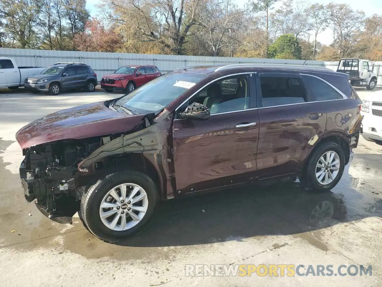 1 Photograph of a damaged car 5XYPG4A36LG633725 KIA SORENTO 2020