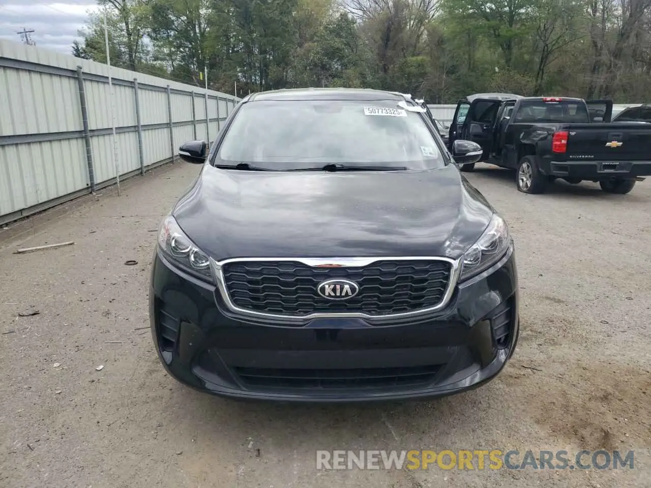 5 Photograph of a damaged car 5XYPG4A36LG699479 KIA SORENTO 2020