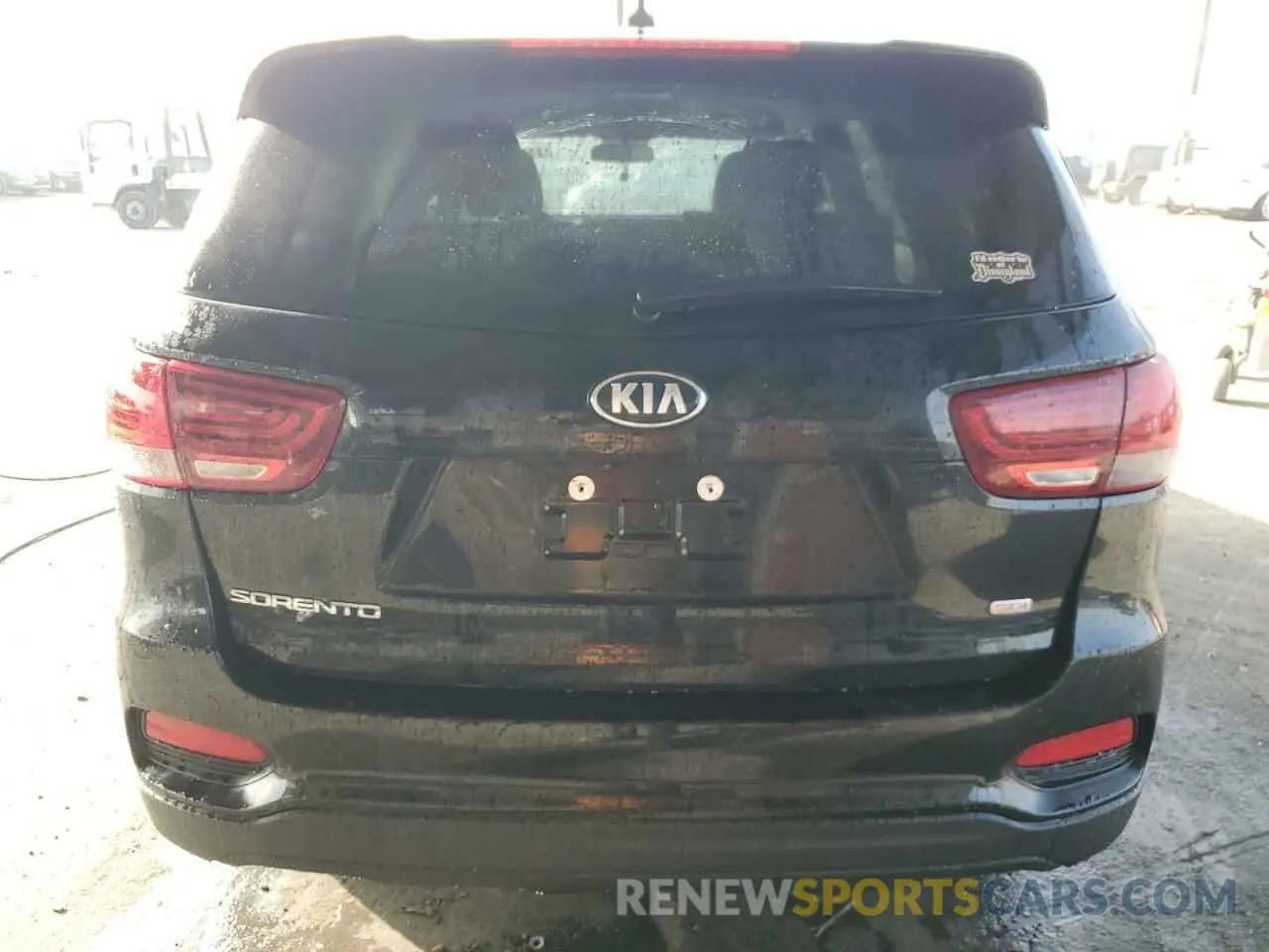 6 Photograph of a damaged car 5XYPG4A36LG707516 KIA SORENTO 2020