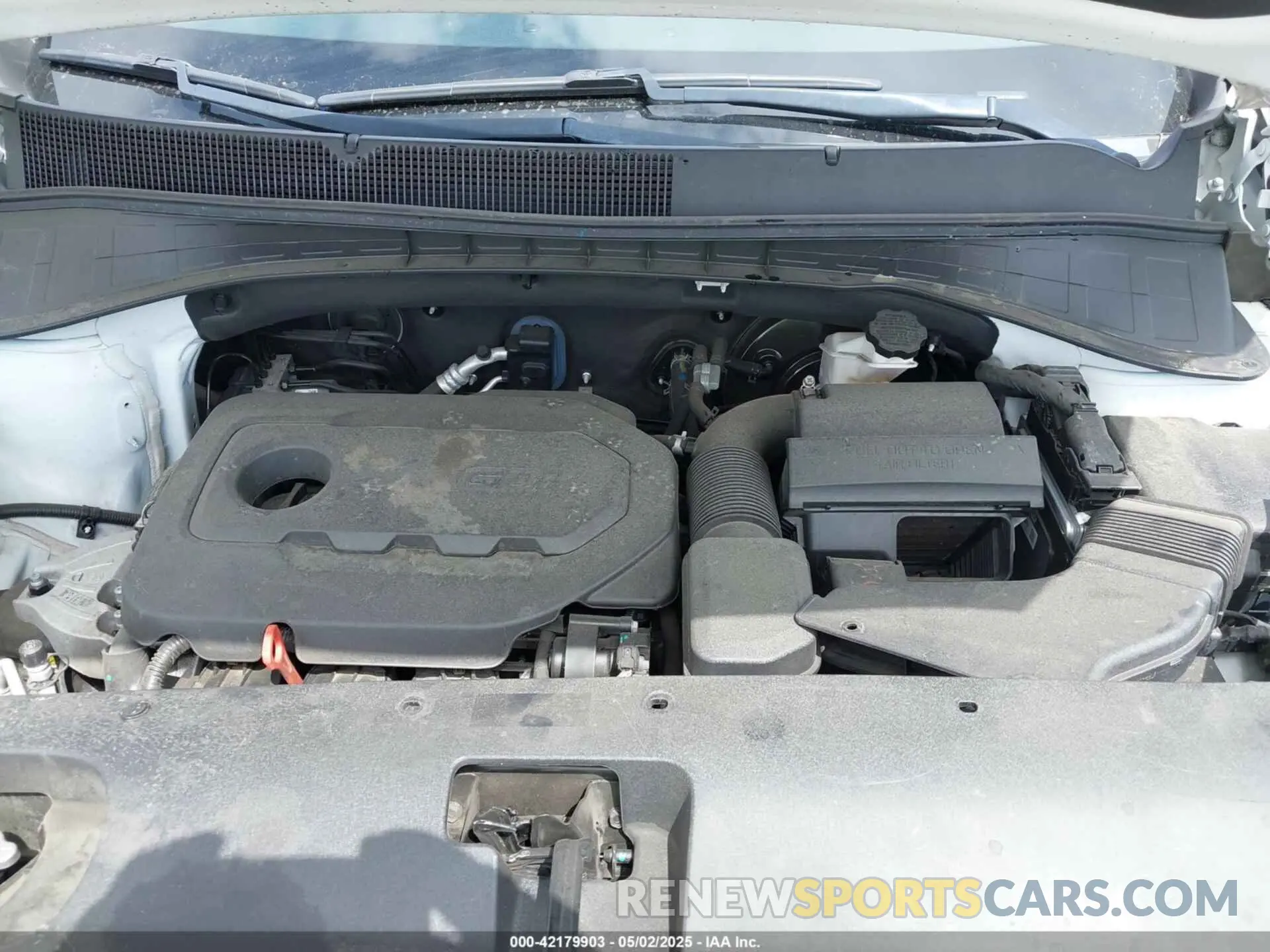 10 Photograph of a damaged car 5XYPG4A37LG628002 KIA SORENTO 2020