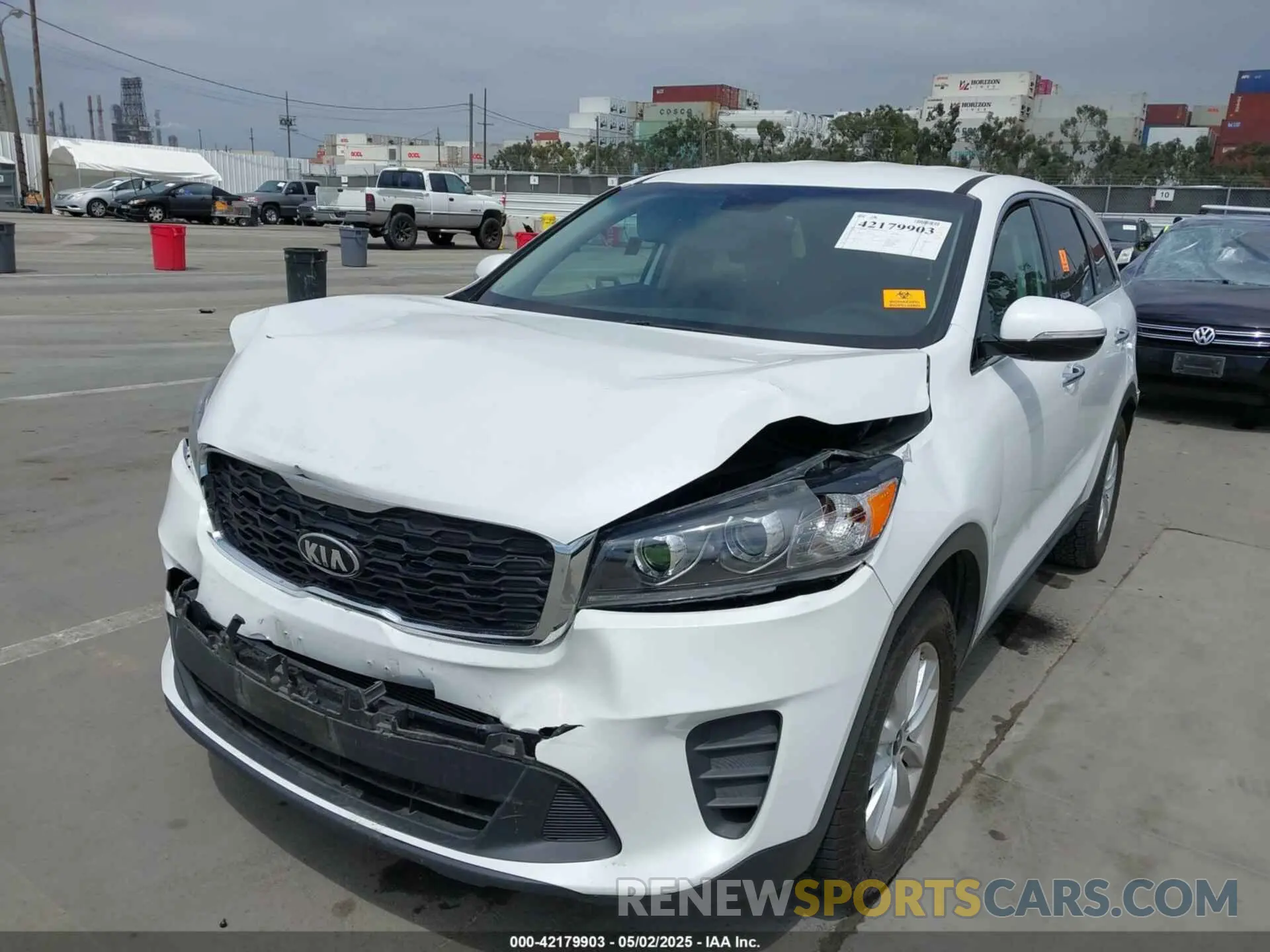 6 Photograph of a damaged car 5XYPG4A37LG628002 KIA SORENTO 2020