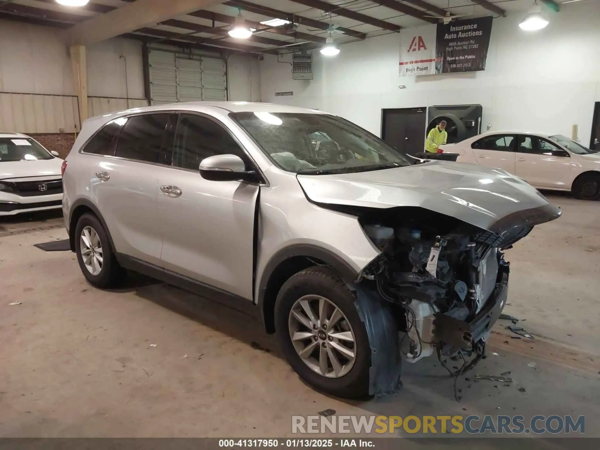 1 Photograph of a damaged car 5XYPG4A37LG652560 KIA SORENTO 2020