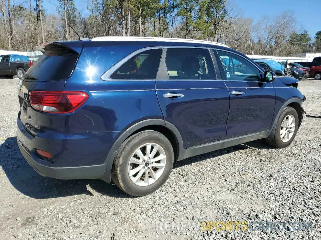 3 Photograph of a damaged car 5XYPG4A37LG671559 KIA SORENTO 2020