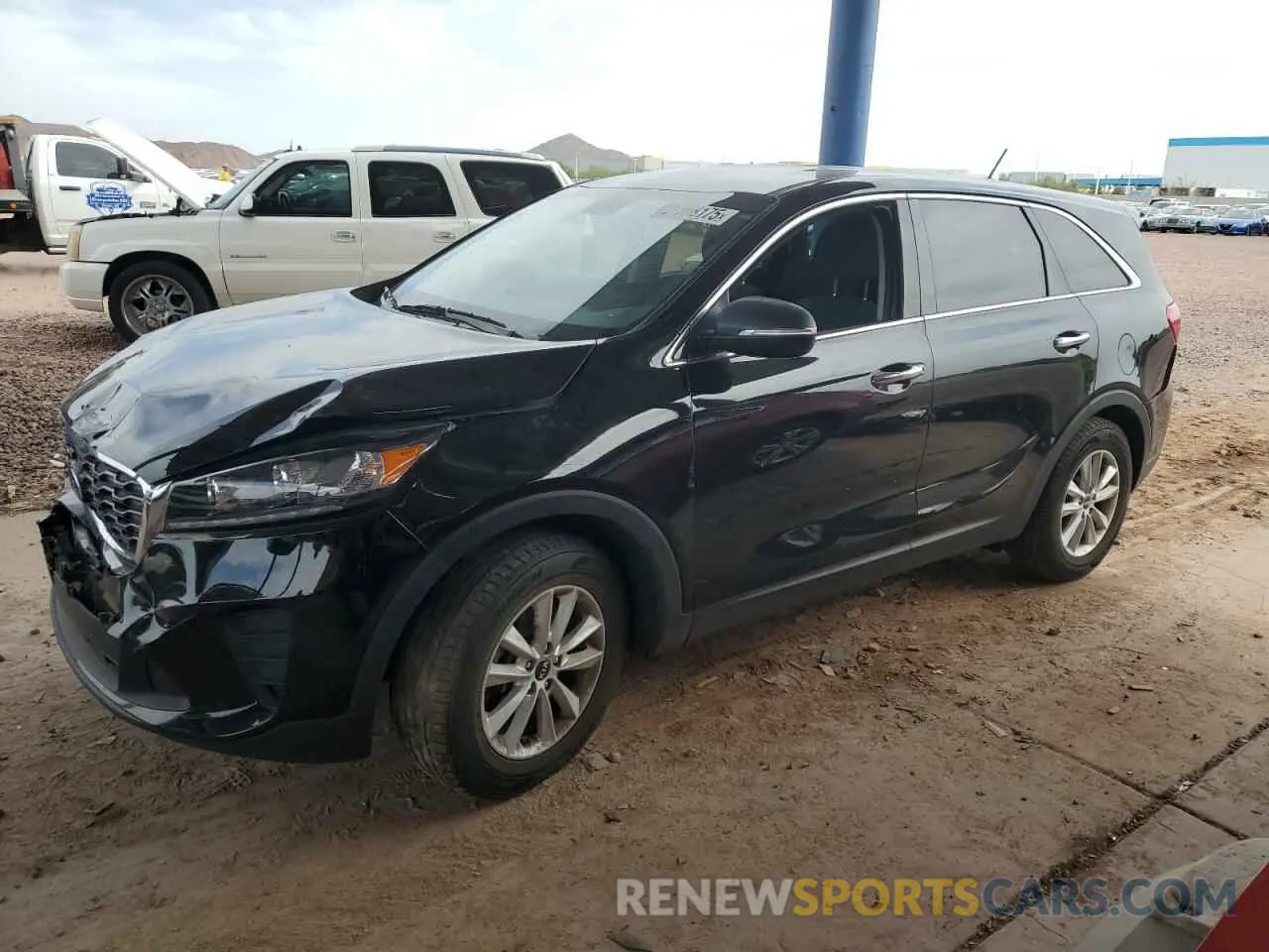 1 Photograph of a damaged car 5XYPG4A37LG686899 KIA SORENTO 2020