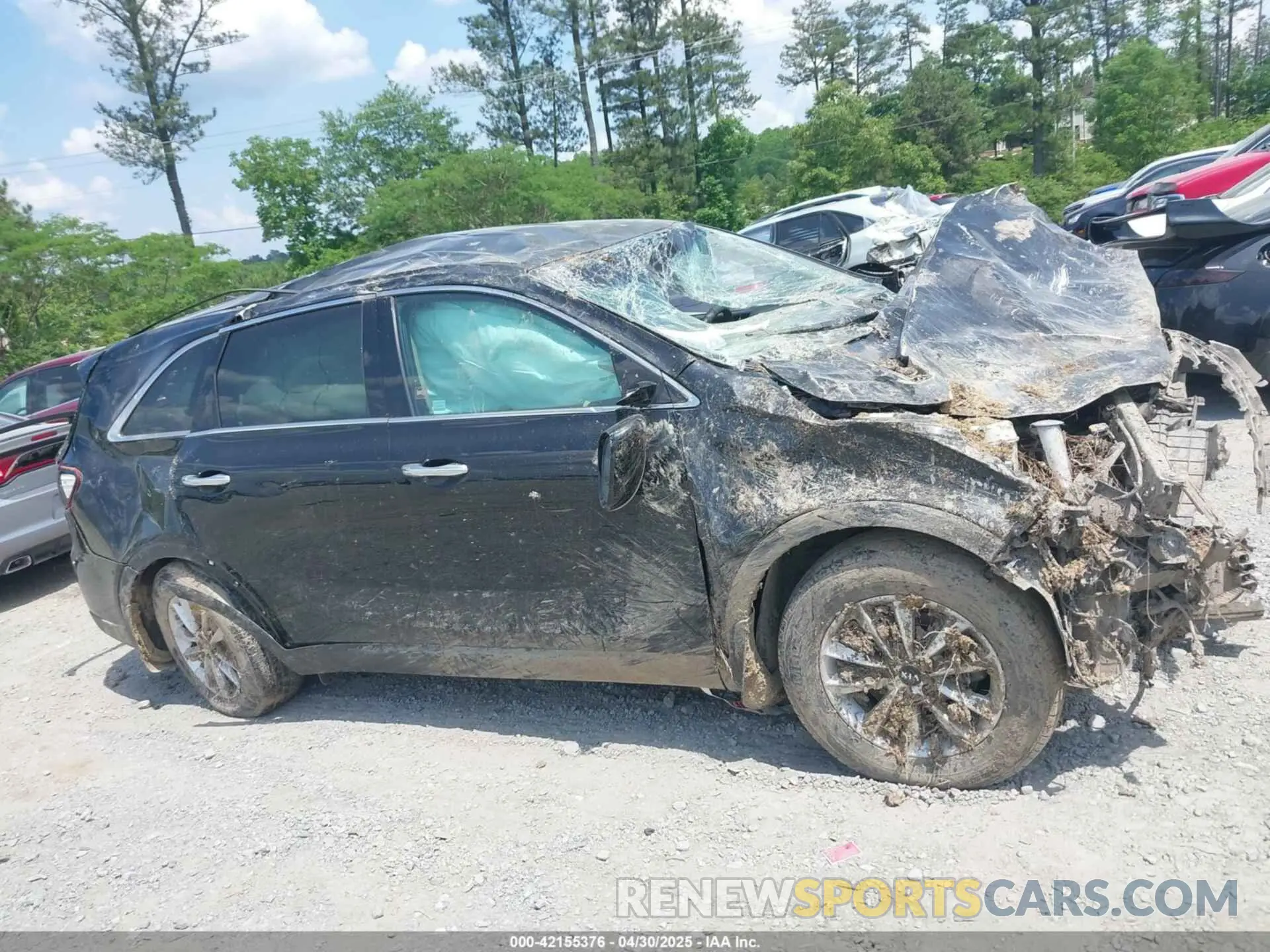 13 Photograph of a damaged car 5XYPG4A38LG625755 KIA SORENTO 2020