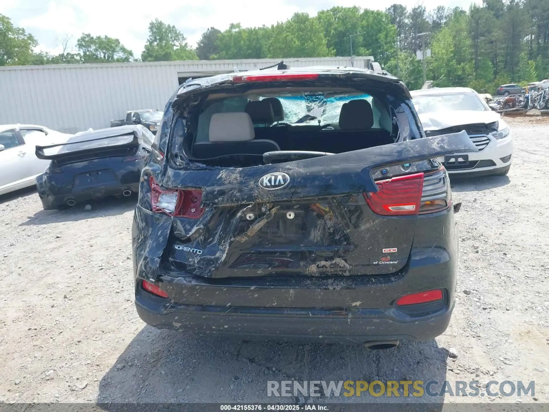 16 Photograph of a damaged car 5XYPG4A38LG625755 KIA SORENTO 2020