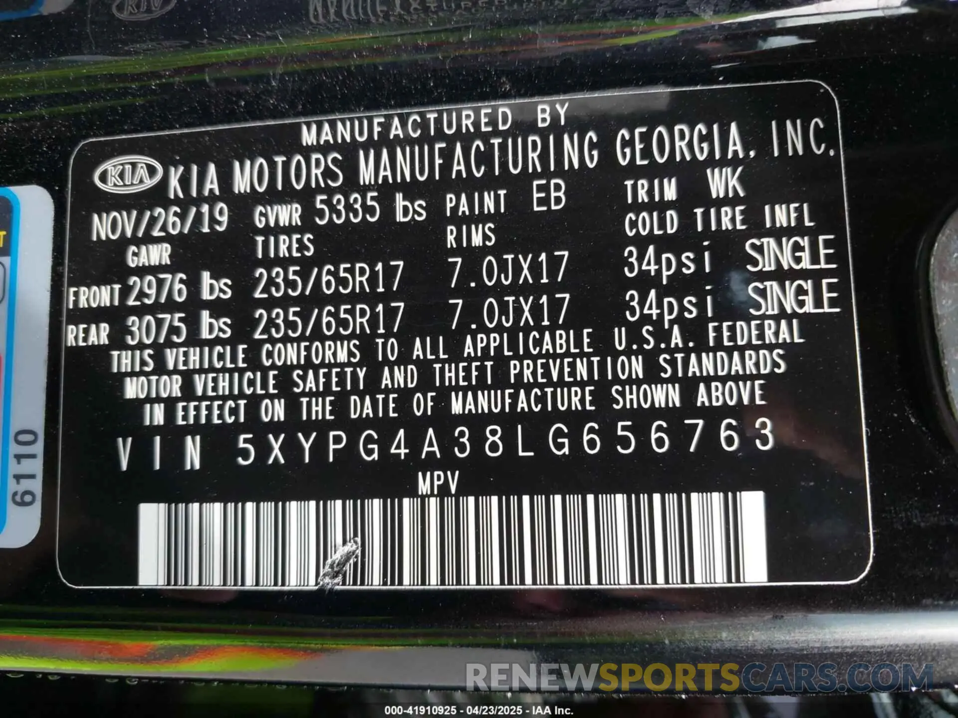 9 Photograph of a damaged car 5XYPG4A38LG656763 KIA SORENTO 2020