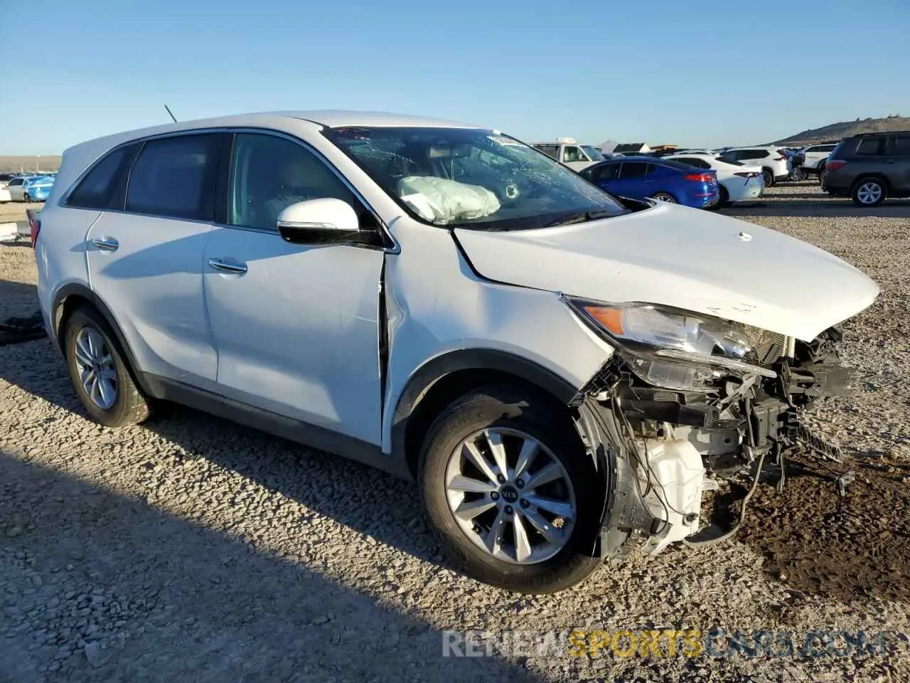 4 Photograph of a damaged car 5XYPG4A39LG624064 KIA SORENTO 2020