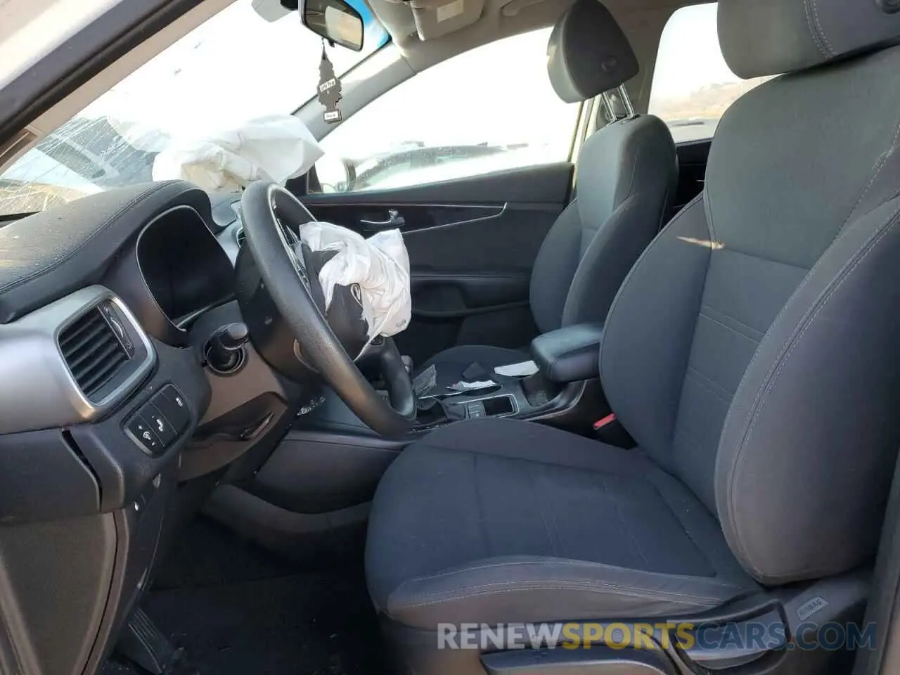 7 Photograph of a damaged car 5XYPG4A39LG624064 KIA SORENTO 2020