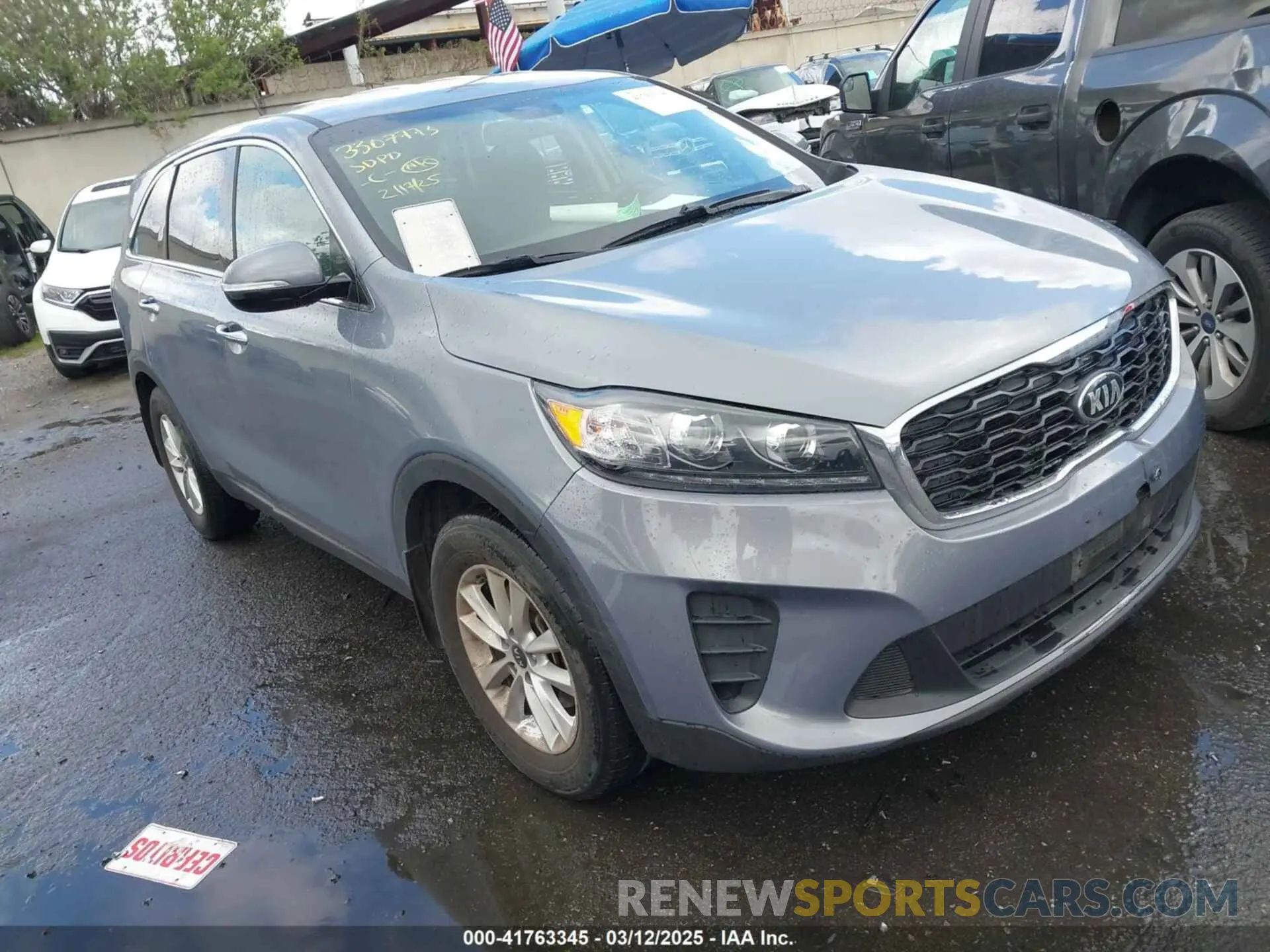 1 Photograph of a damaged car 5XYPG4A39LG654973 KIA SORENTO 2020