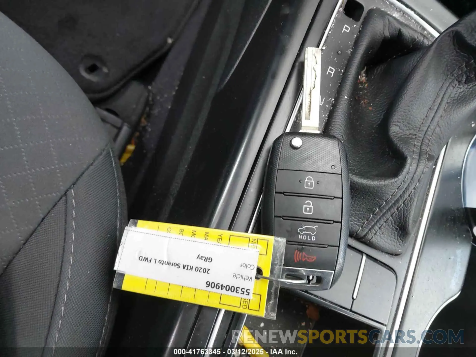 11 Photograph of a damaged car 5XYPG4A39LG654973 KIA SORENTO 2020