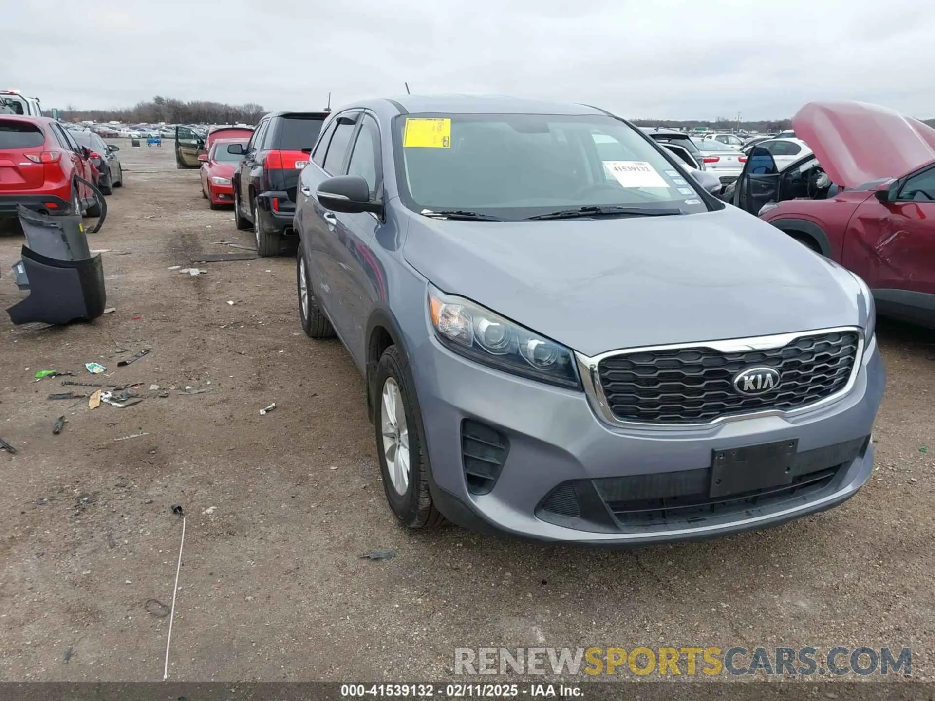 1 Photograph of a damaged car 5XYPG4A39LG688184 KIA SORENTO 2020