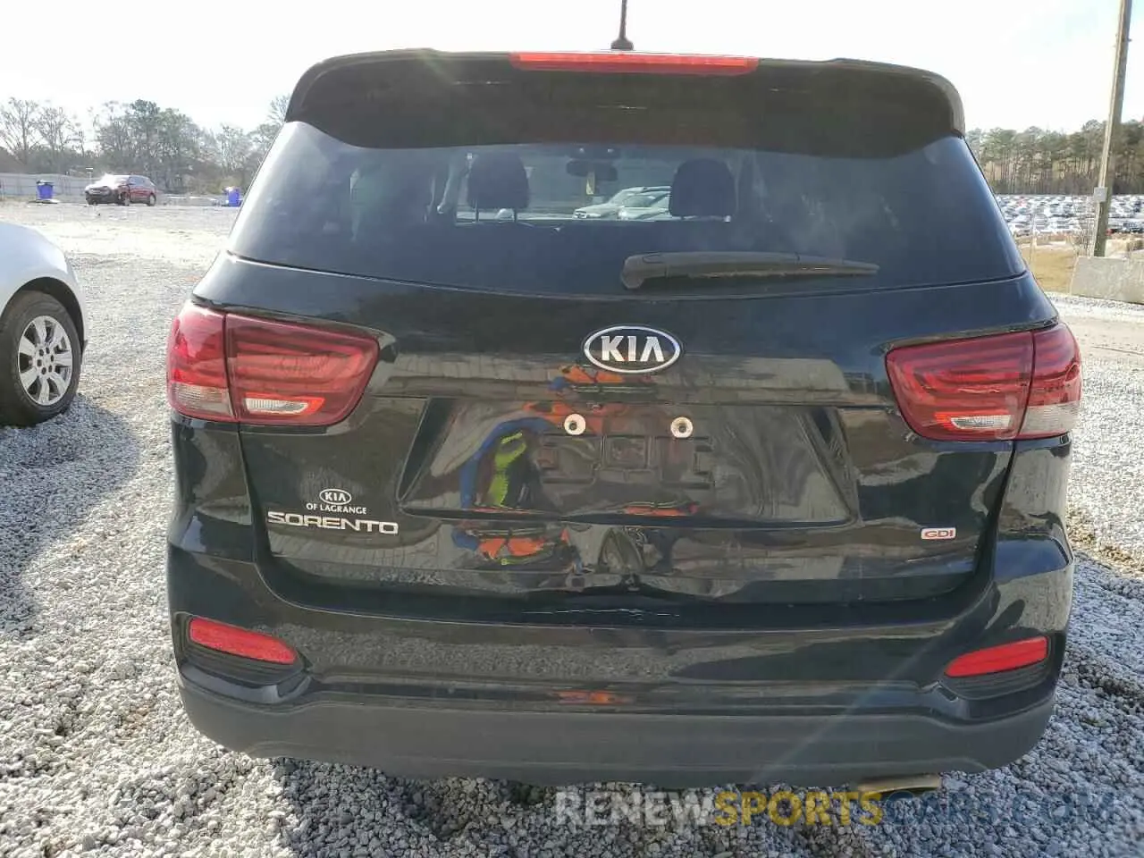 6 Photograph of a damaged car 5XYPG4A3XLG627412 KIA SORENTO 2020