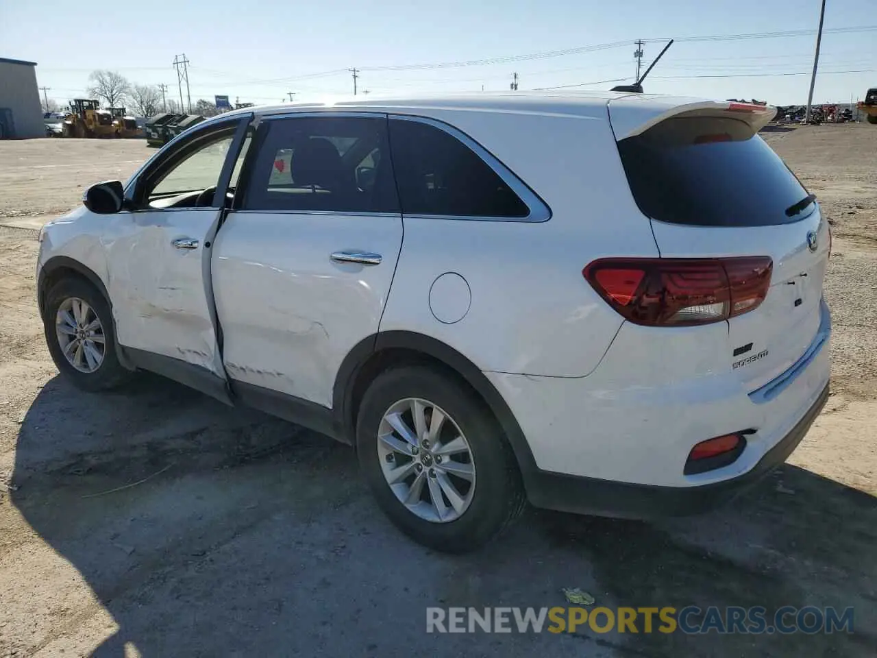 2 Photograph of a damaged car 5XYPG4A3XLG651712 KIA SORENTO 2020