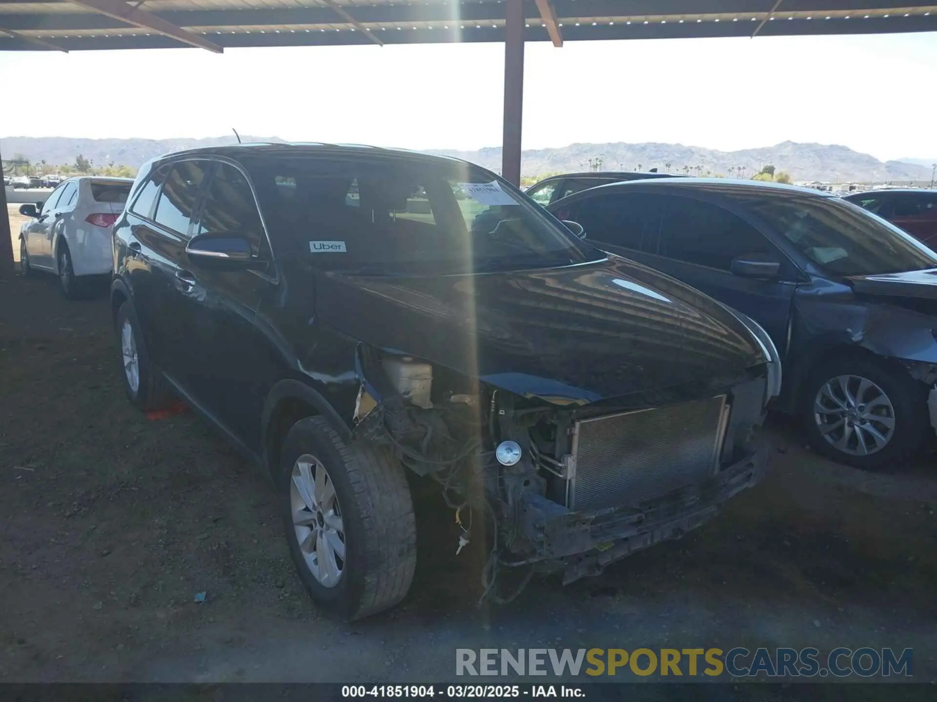1 Photograph of a damaged car 5XYPG4A3XLG657574 KIA SORENTO 2020