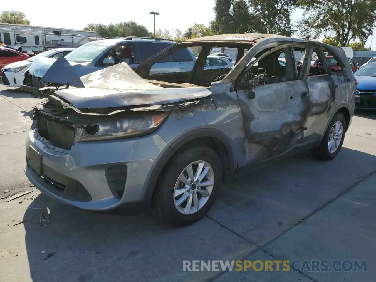 1 Photograph of a damaged car 5XYPG4A50LG621135 KIA SORENTO 2020