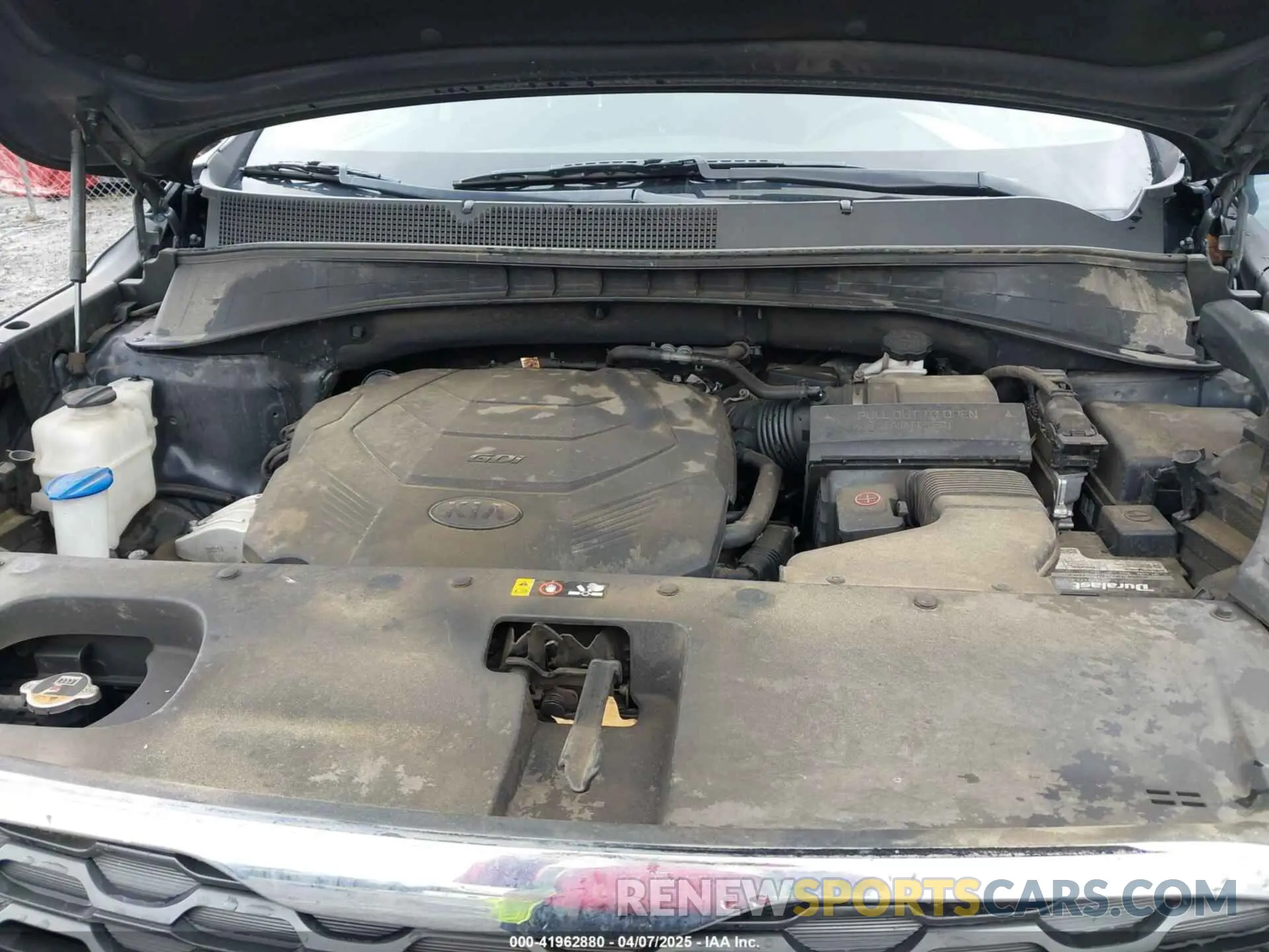 10 Photograph of a damaged car 5XYPG4A50LG690973 KIA SORENTO 2020