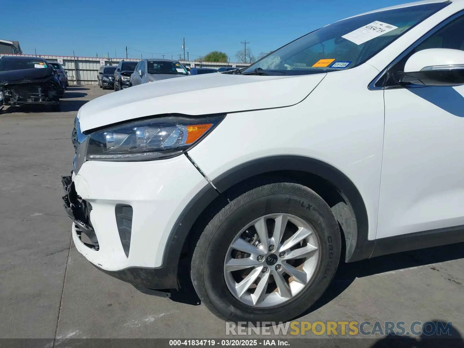 18 Photograph of a damaged car 5XYPG4A51LG622181 KIA SORENTO 2020