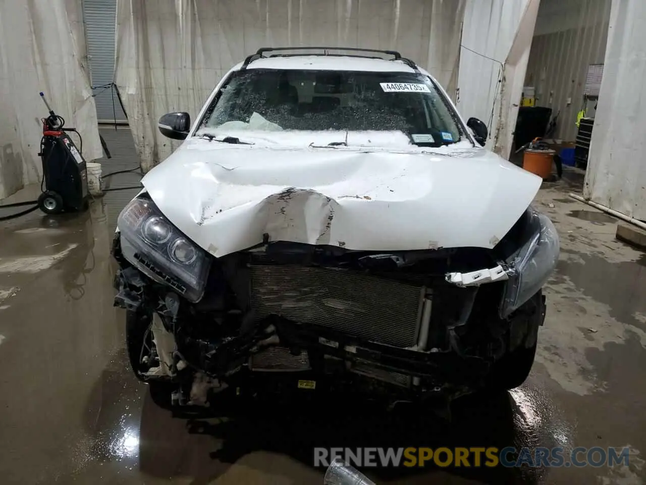 5 Photograph of a damaged car 5XYPG4A51LG654631 KIA SORENTO 2020
