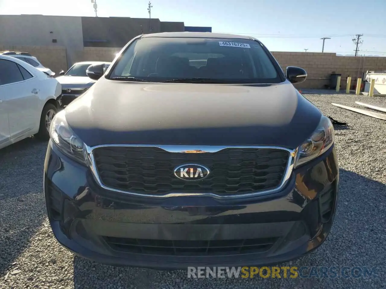 5 Photograph of a damaged car 5XYPG4A52LG618186 KIA SORENTO 2020