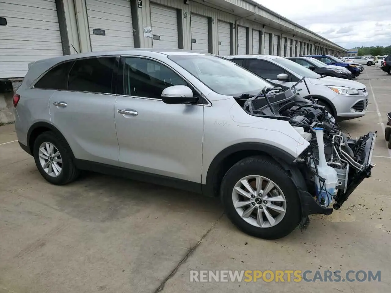 4 Photograph of a damaged car 5XYPG4A52LG620262 KIA SORENTO 2020