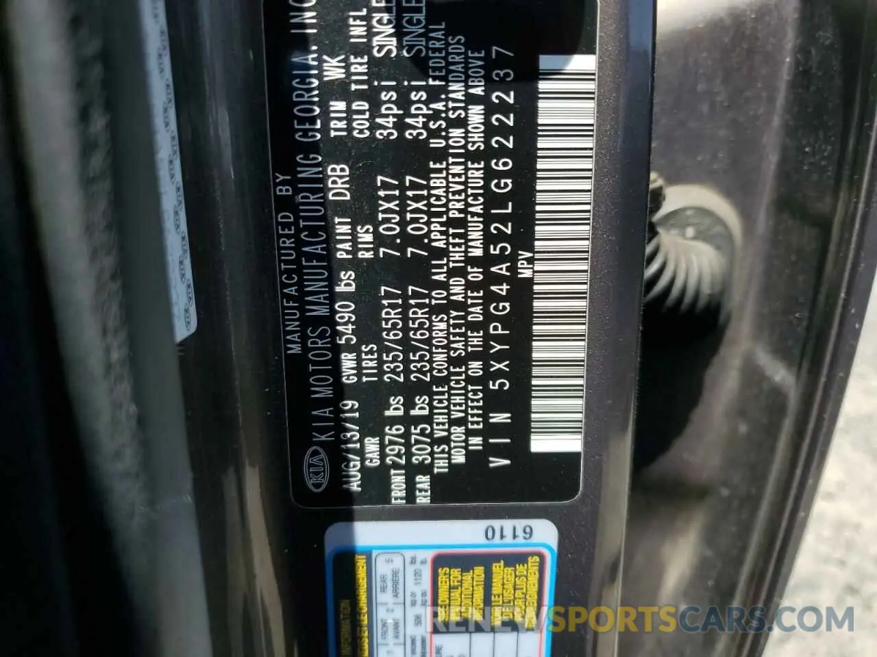 13 Photograph of a damaged car 5XYPG4A52LG622237 KIA SORENTO 2020